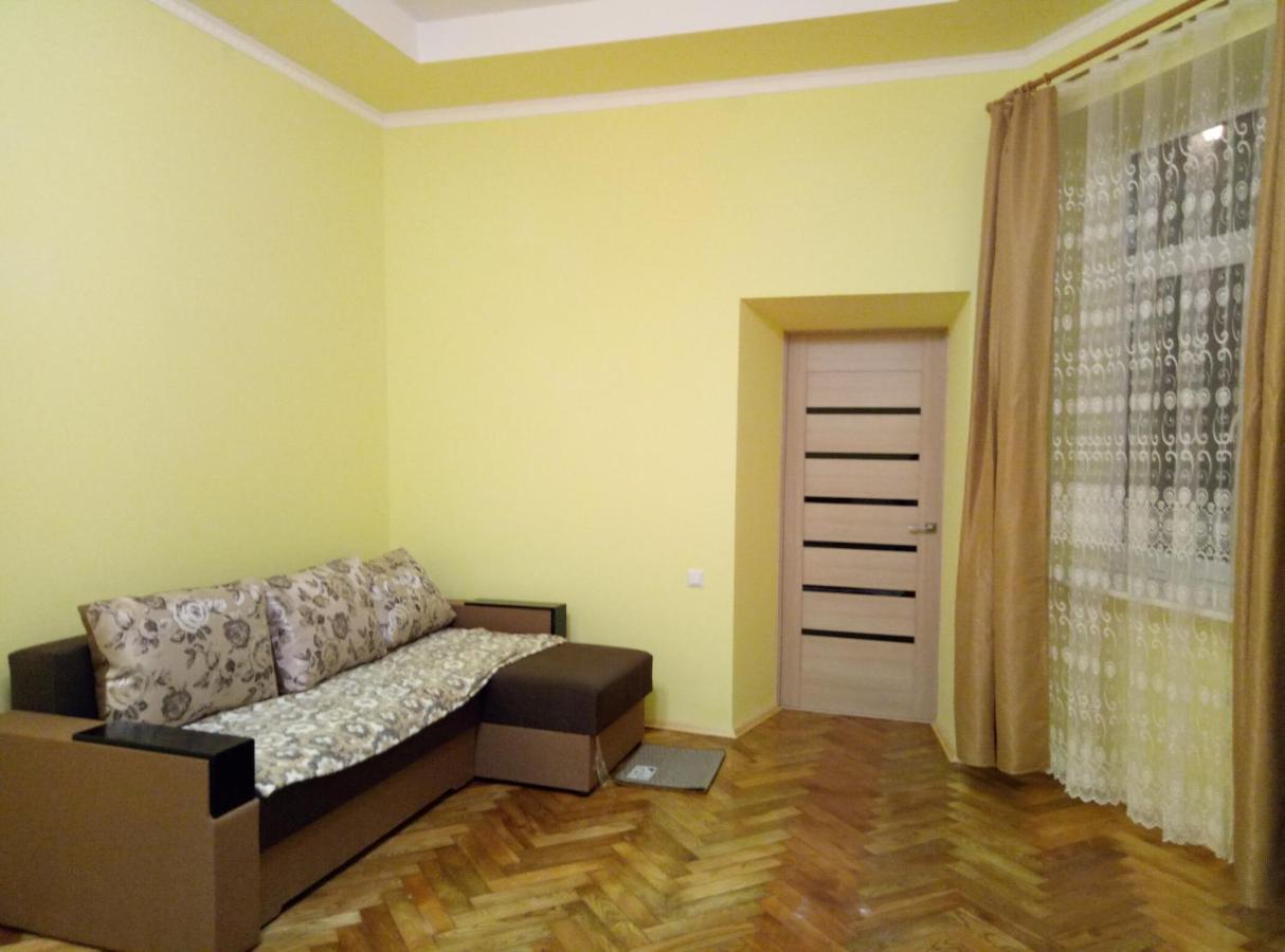 Apartment Ak. Kuchera Street Leopoli Esterno foto