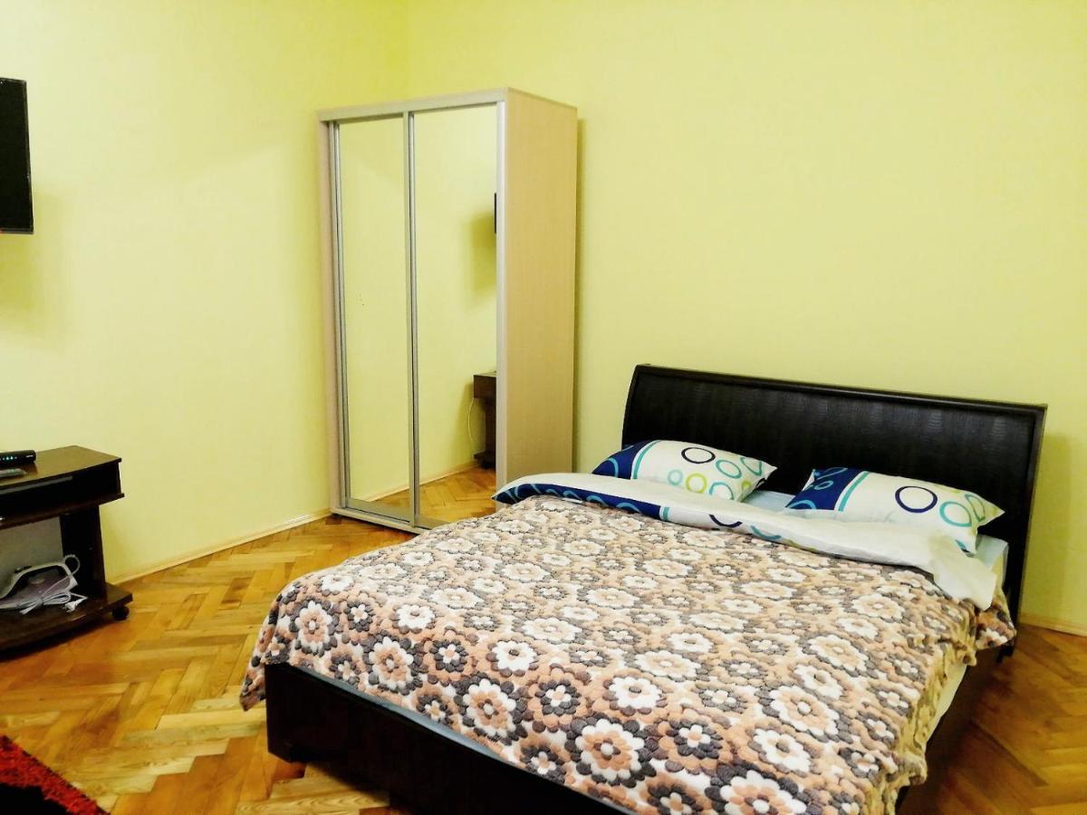 Apartment Ak. Kuchera Street Leopoli Esterno foto